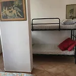 A Due Passi Dal Mare Apartment *